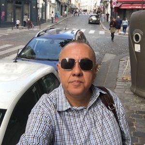 Meet your Posher, Julio